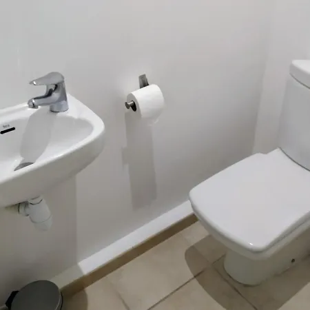 Apartamento Raphael: Rez De Jardin, 2 Chambres, Piscines Saint-Raphaël
